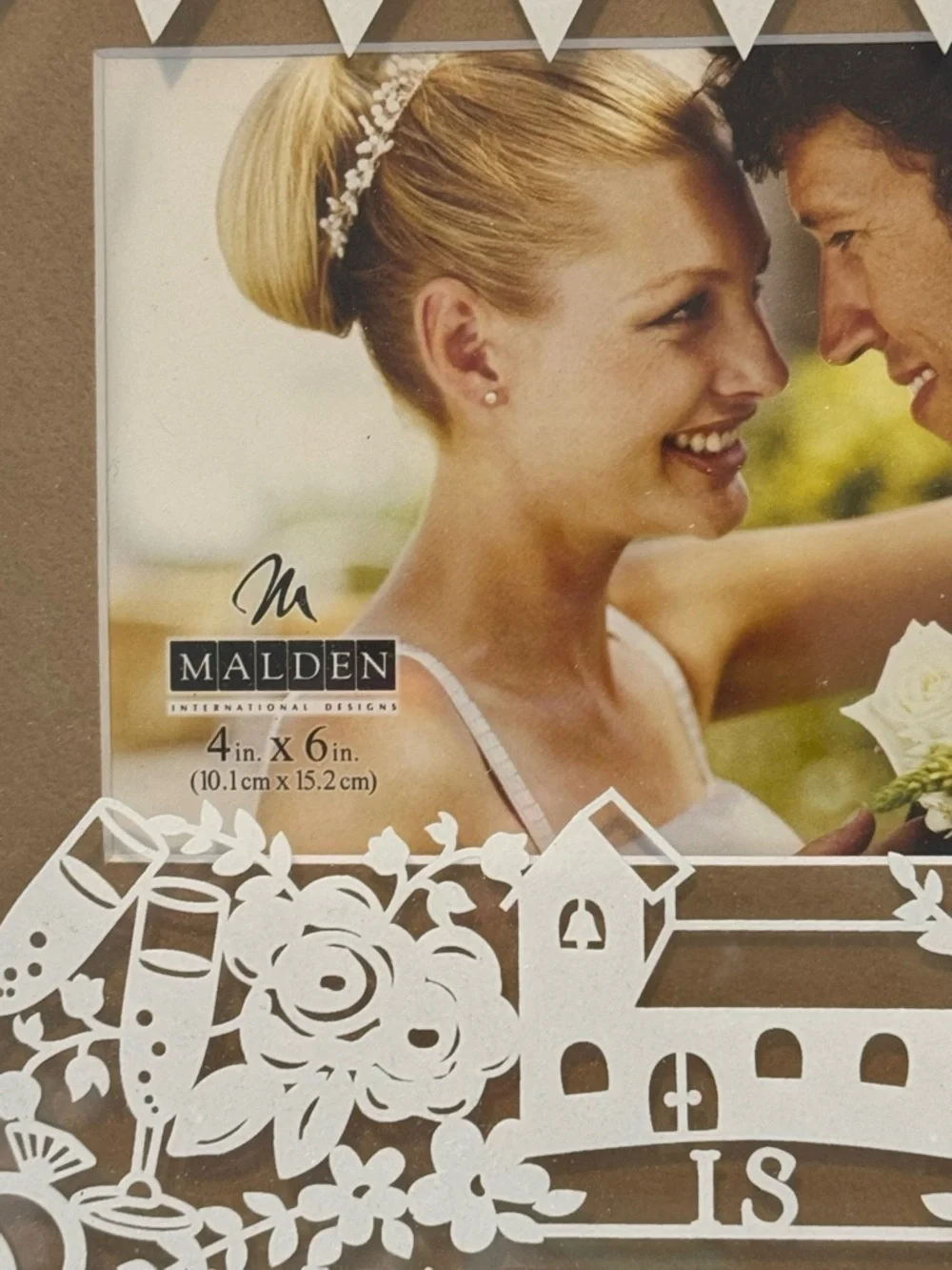 Malden Wedding Picture Frame 4x6 “Happiness is Marrying Your Best Friend”